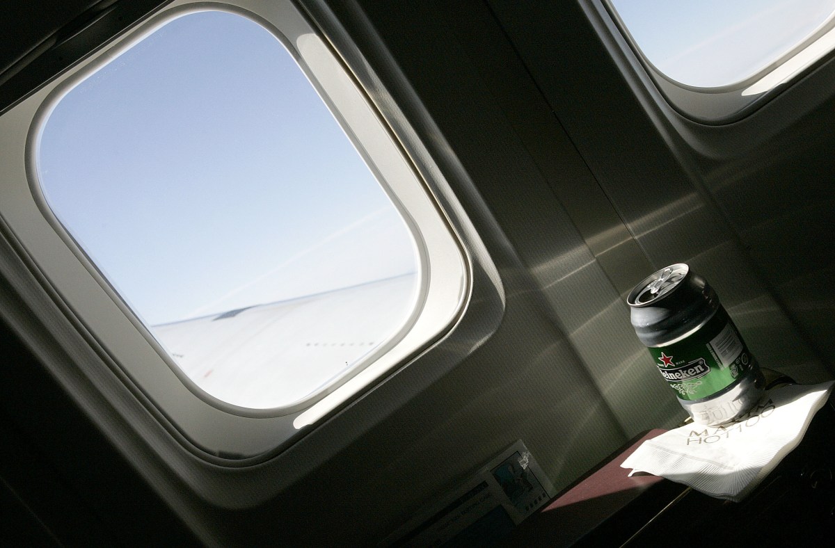 Supreme Court to Hear Case of Plane Seized Over Passenger's Beer