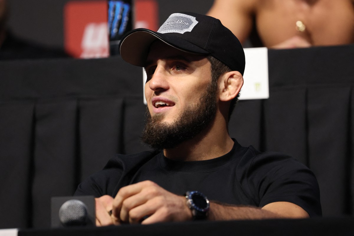 Islam Makhachev Makes Feelings Clear on Conor McGregor's UFC 329 Injury