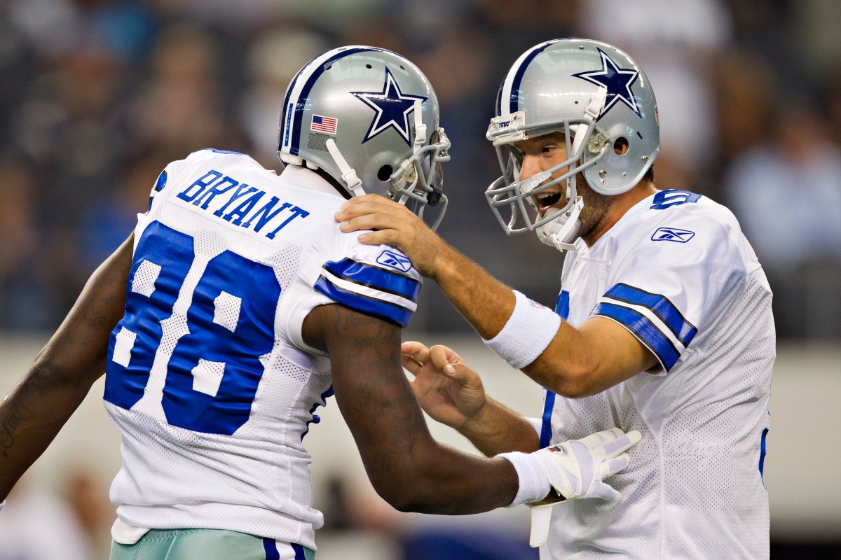 Dez Bryant Defends Tony Romo After He Was Put on Mandatory Leave by CBS