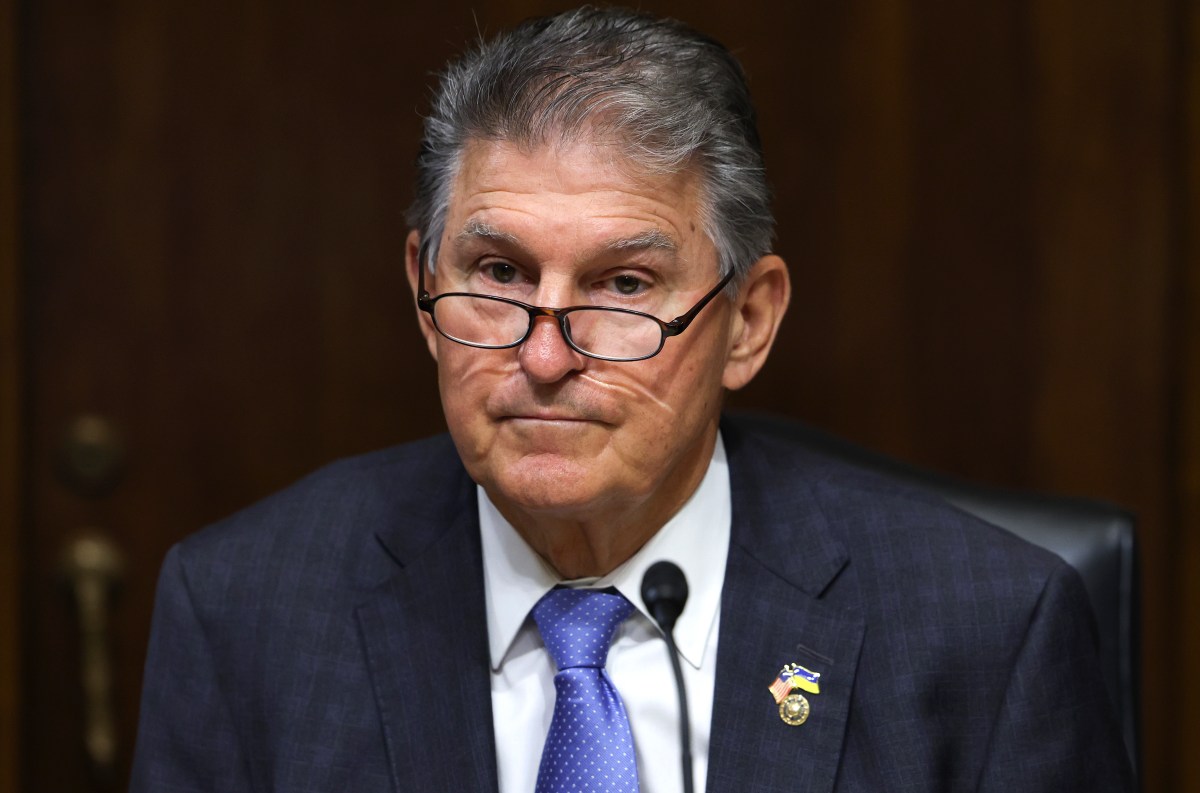 Americans Are Fed Up With Both Parties—Could Joe Manchin Have the Answer?