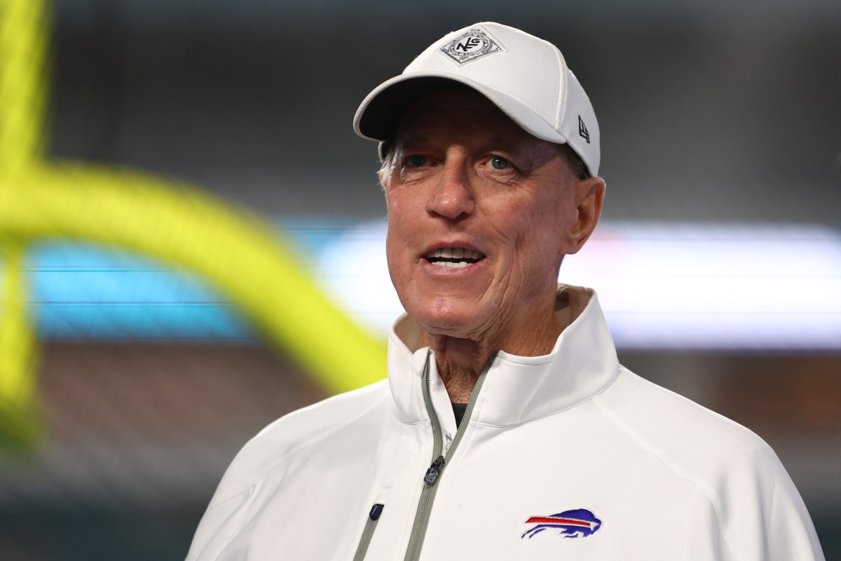 Bills Legend Jim Kelly Gets Honest About Josh Allen's Aggressive Play Style