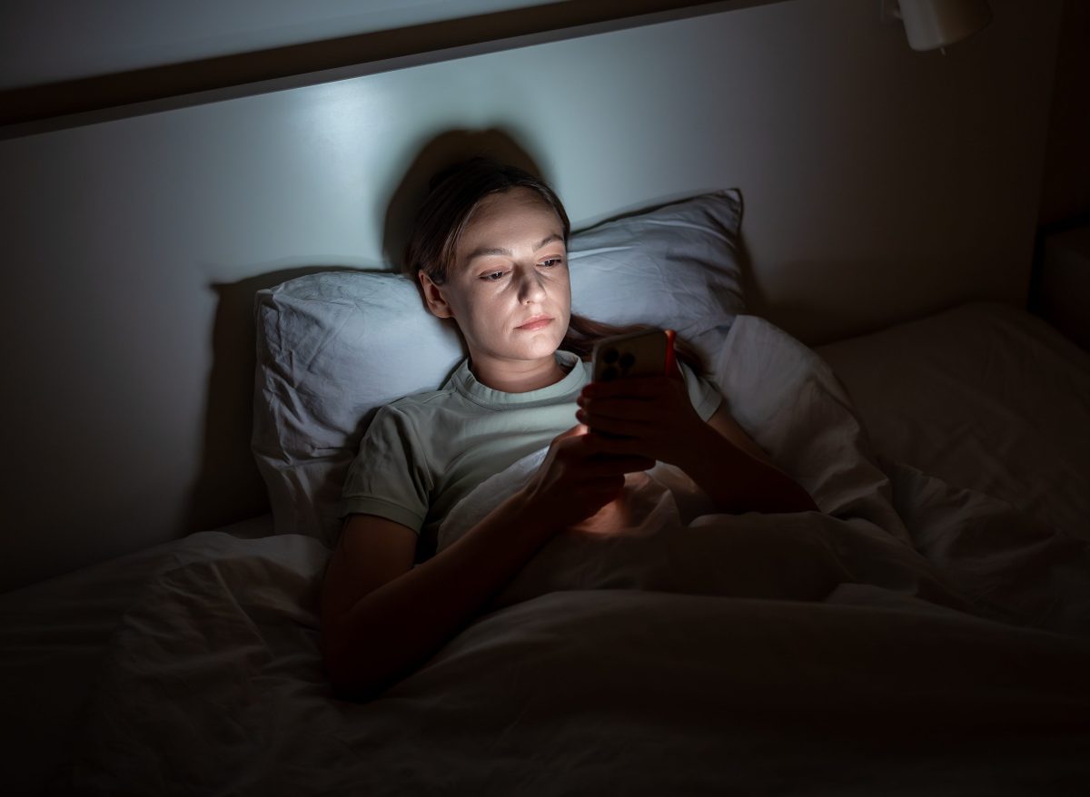 A Therapeutic Threesome: How AI Chatbots Are Wrecking the Therapist-Client Relationship
