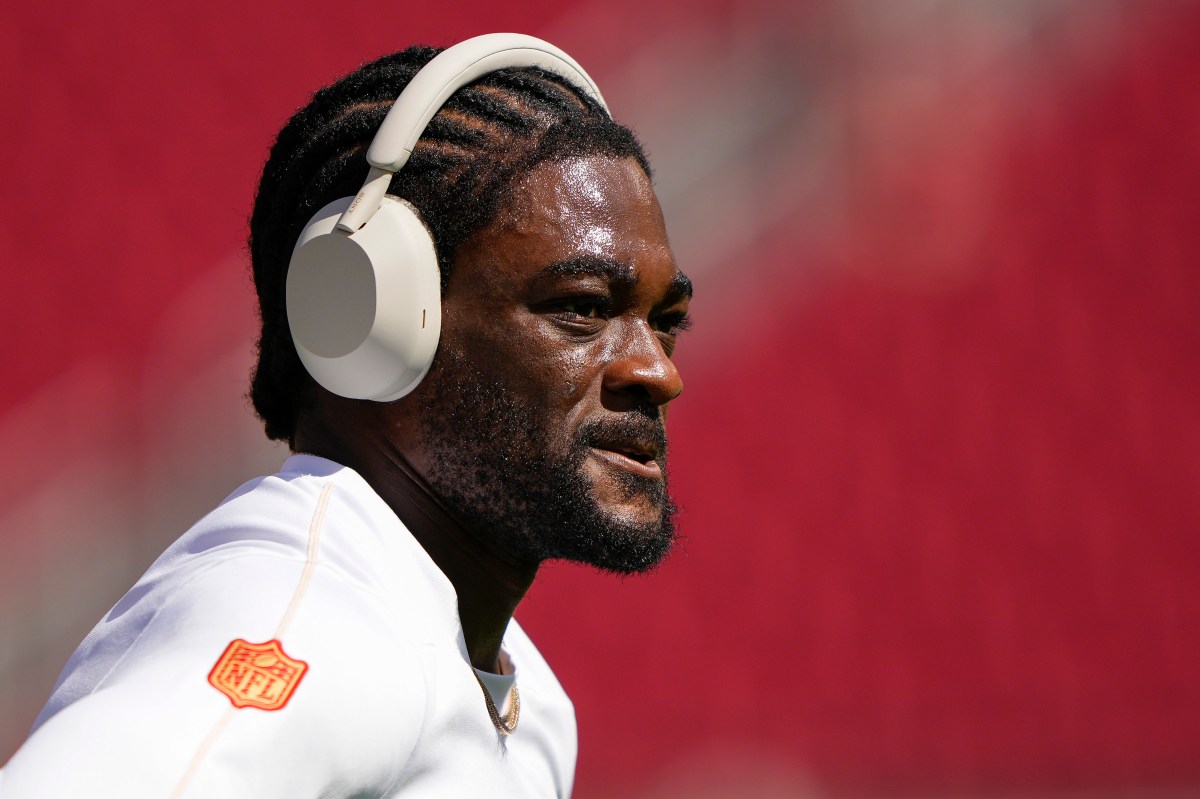 49ers Legend Steve Young Concerned Over Brandon Aiyuk’s Unhinged Behavior
