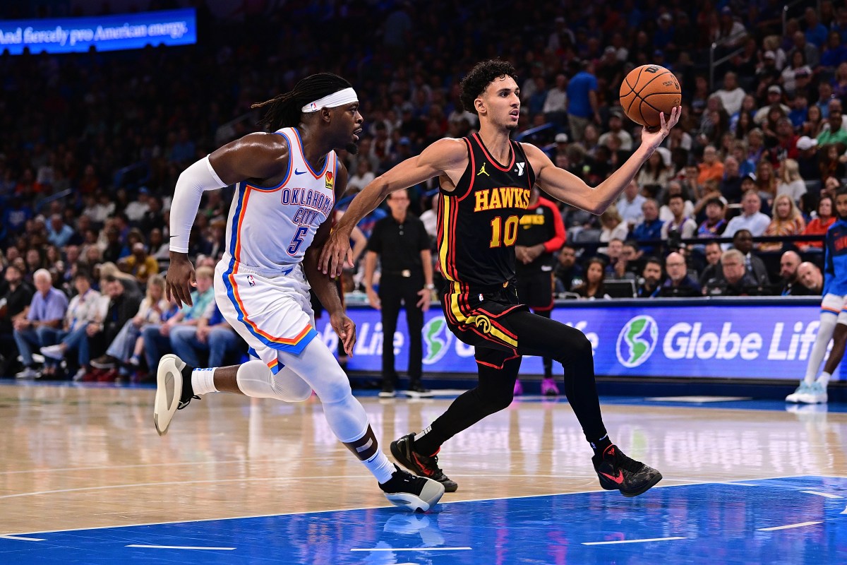 Mavericks Land Former No. 1 Pick in Blockbuster Trade: Report