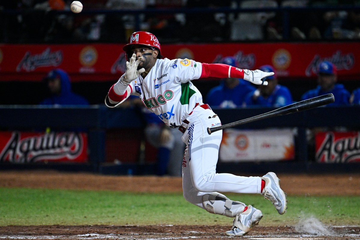 Blue Jays Claim Speedy Outfielder off Waivers From Orioles
