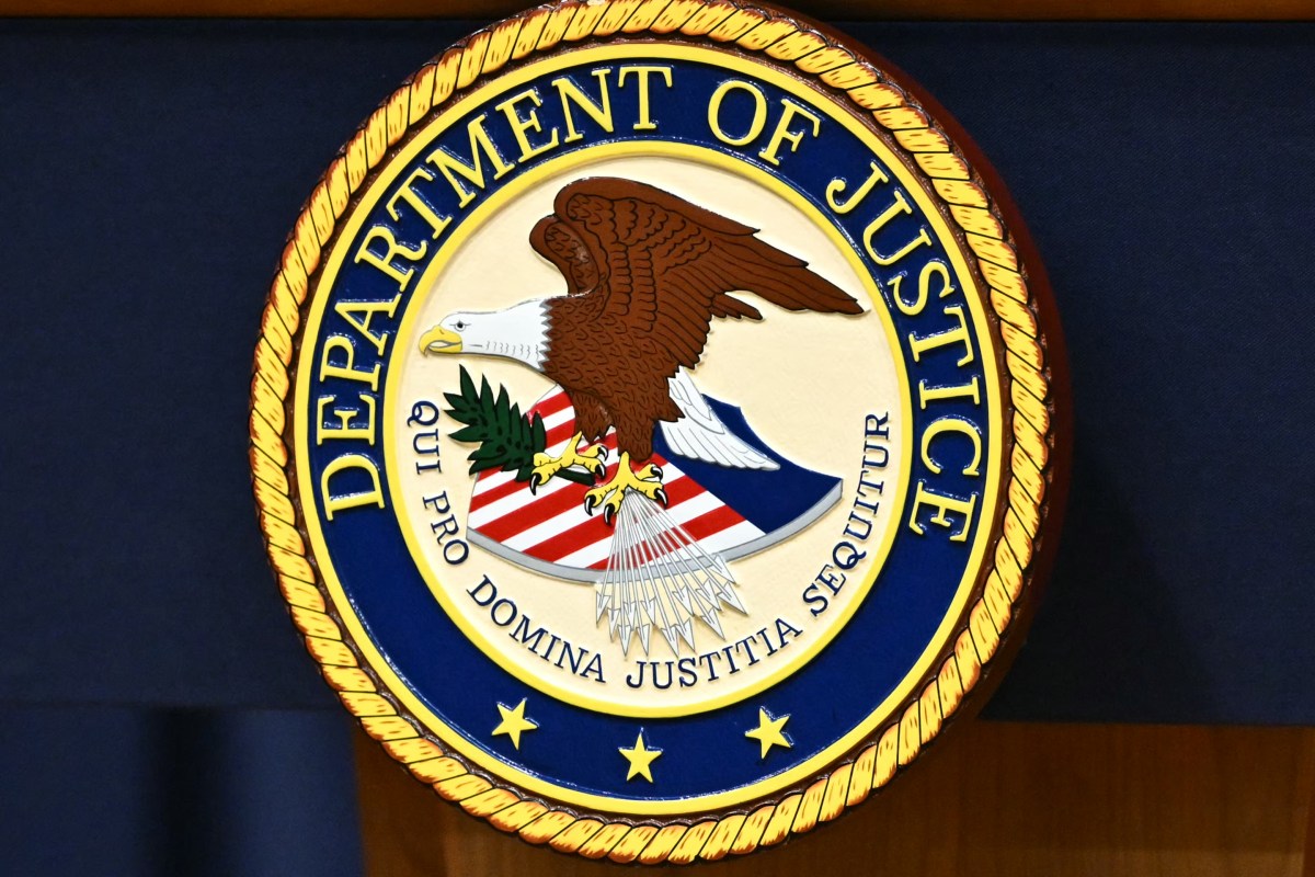 Judge Calls Out Trump DOJ Over & 039;Hallucinated& 039; Citation in ICE Detainee Case
