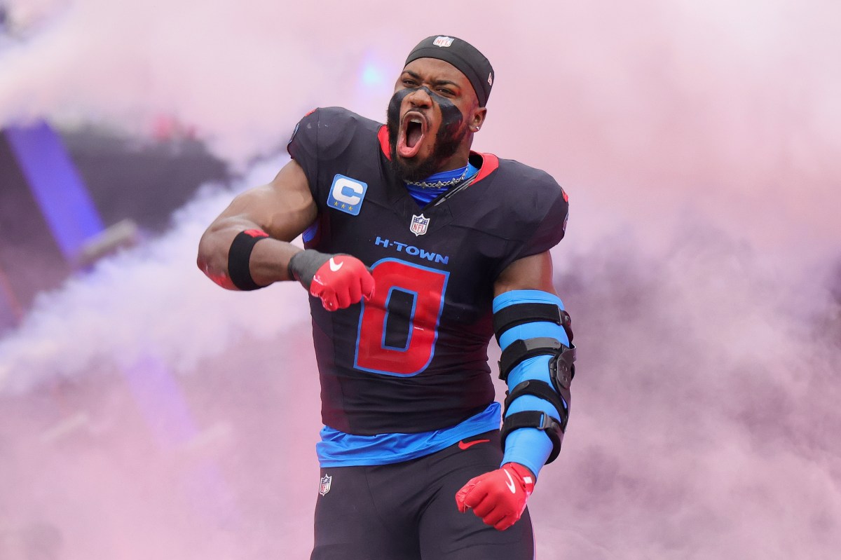 Texans' Azeez Al-Shaair Draws Unexpected Dennis Rodman Comparison