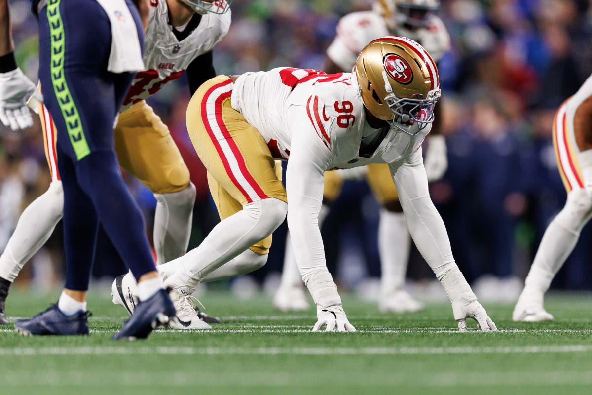 Dolphins Sign Former No 4 Pick, Pass-Rusher