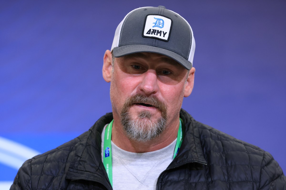 Dan Campbell Addresses Jahmyr Gibbs' Absence From Lions Training Camp