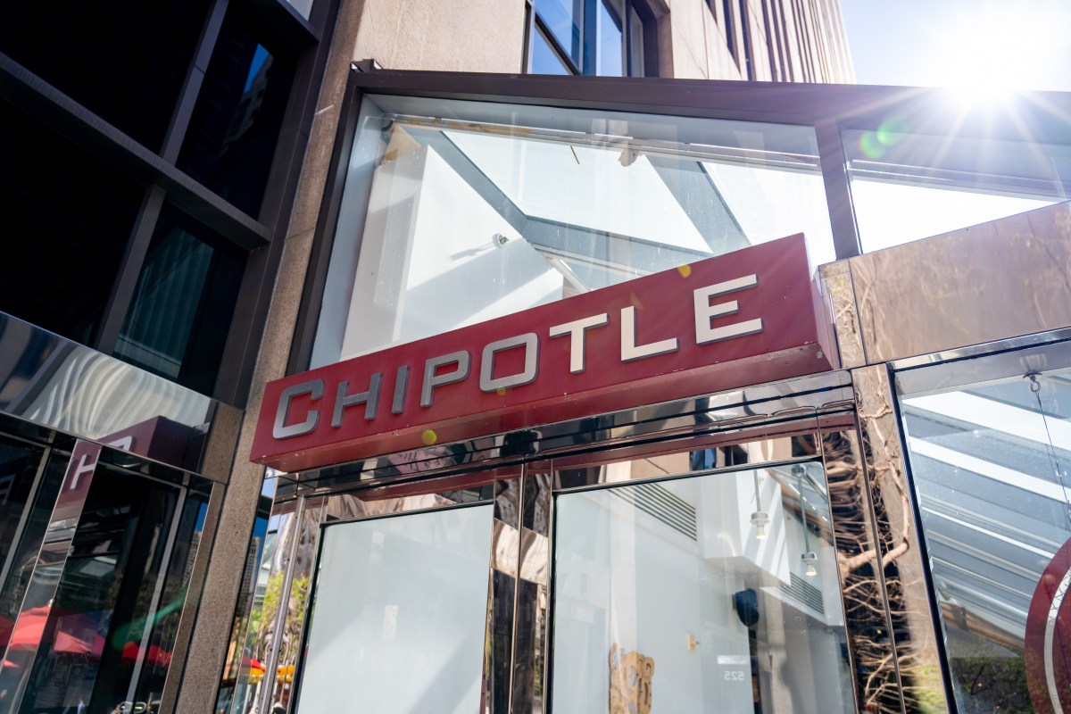 Chipotle Opens in Mexico—Can It Avoid Taco Bell's Fate?
