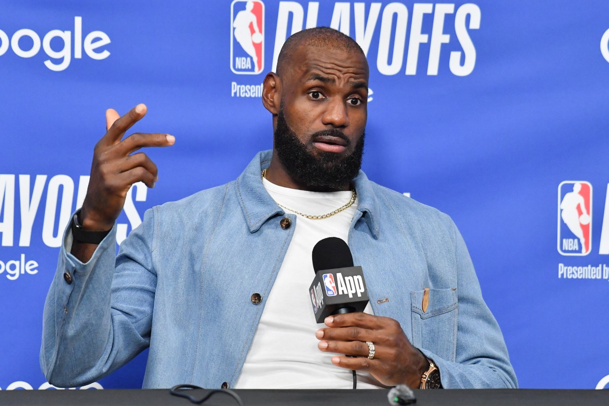 Shams Charania Provides Unclear Timeline Update on LeBron James' Decision