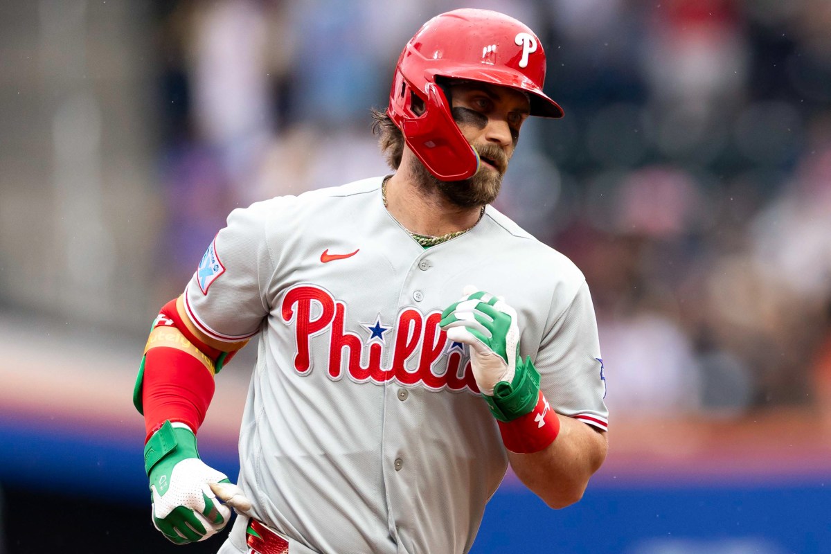 Bryce Harper Doesn't Believe LeBron James Will Play for 76ers