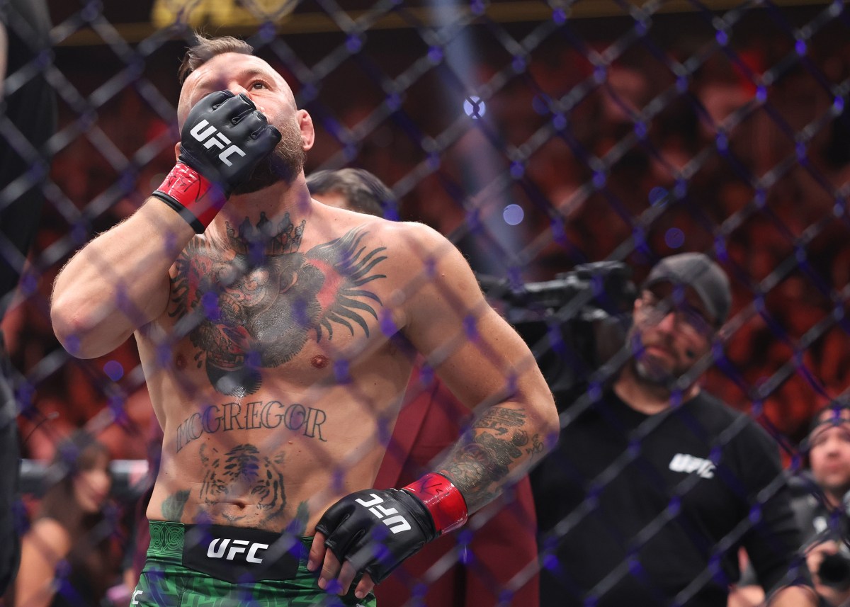 Bruce Buffer Recalls Emotional Conor McGregor Moment After UFC 329 Injury