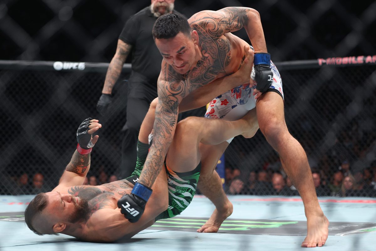 Chael Sonnen Says Max Halloway Deserves Title Shot if Justin Gaethje Retires Chael Sonnen Says Max Halloway Deserves Title Shot if Justin Gaethje Retires