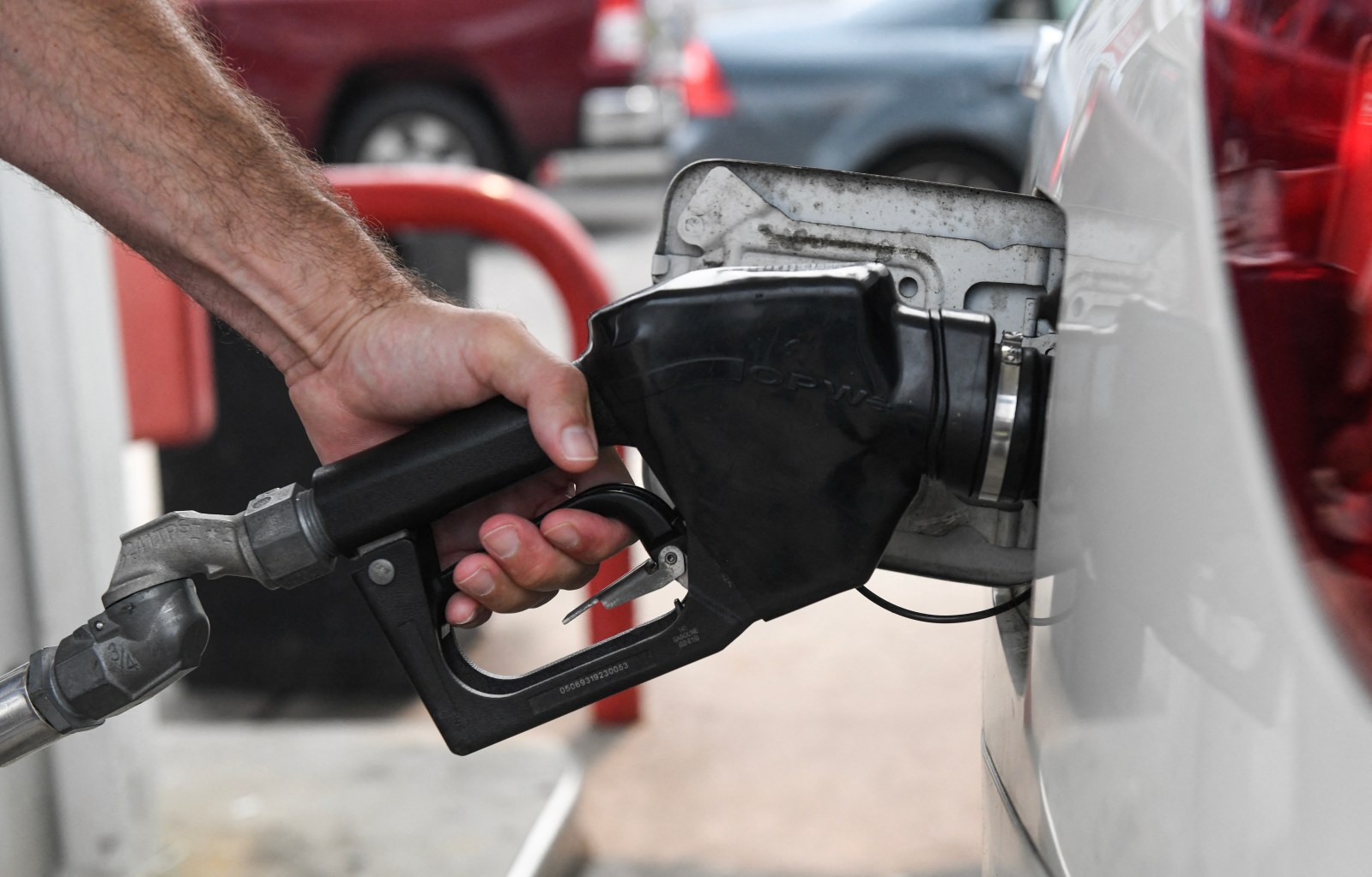 newsweek.com - Giulia Carbonaro - Gas prices on course to beat 2022 record: which states are charging most?