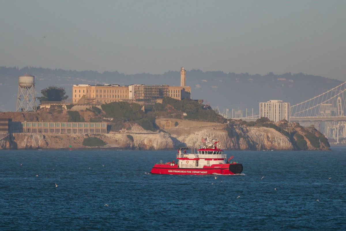 One Dead, Three Missing After Boat Sinks Near Alcatraz: What To Know