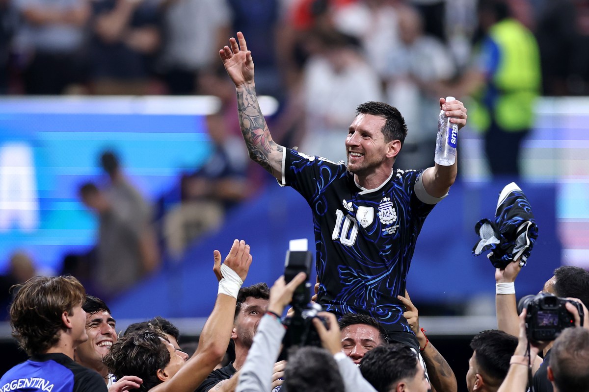 Zlatan Ibrahimovic Reacts to Argentina Stunning England in World Cup Semis