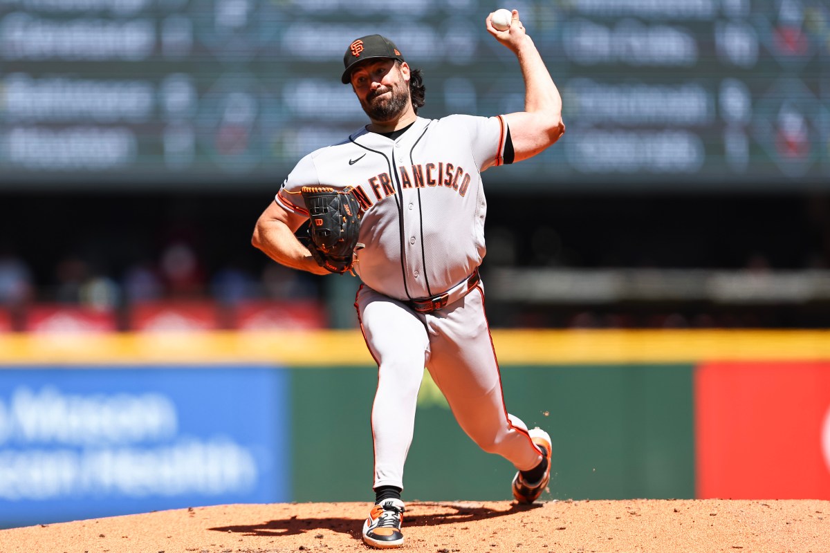 Cubs Urged to Trade for Giants All-Star Pitcher