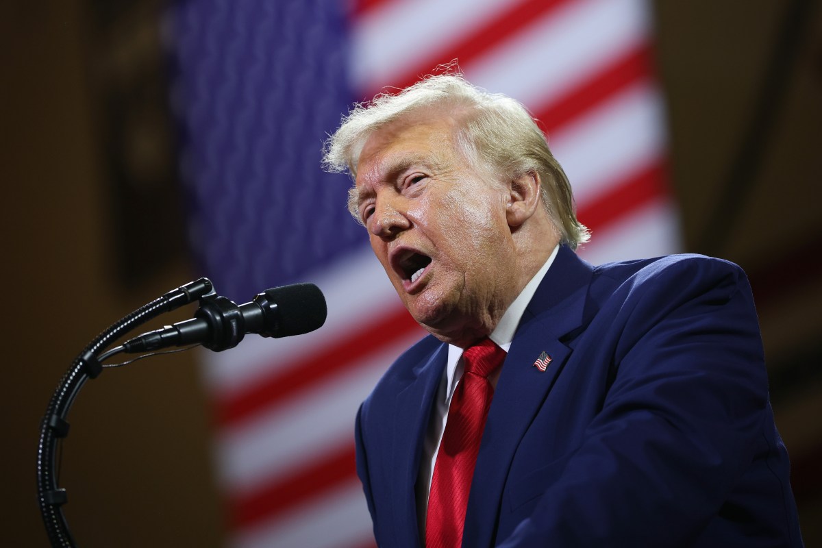 Donald Trump& 039;s Net Approval Nears Five-Month High, Poll Shows Donald Trump& 039;s Net Approval Nears Five-Month High, Poll Shows