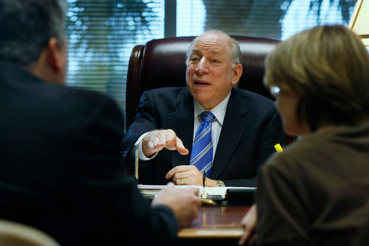 Who Is Peter Ticktin? Lawyer Urging Trump To Declare ‘National Emergency’ Who Is Peter Ticktin? Lawyer Urging Trump To Declare ‘National Emergency’