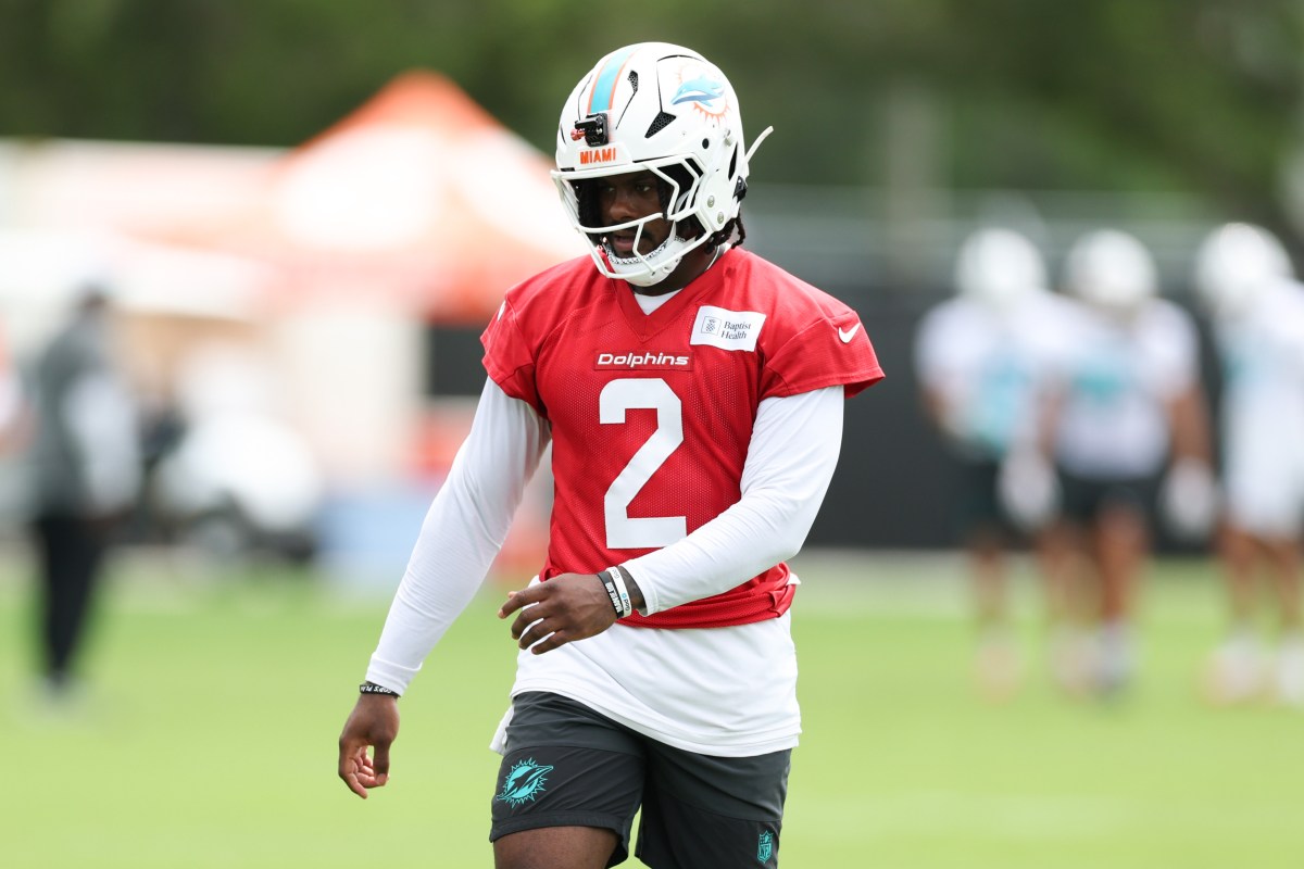 Dolphins' Malik Willis Throws Cold Water on Tanking Idea