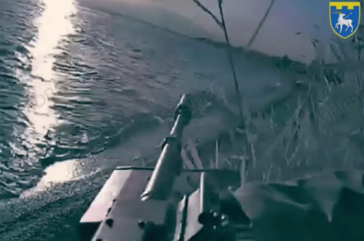 Ukraine Deploys Gun-Wielding War Robot via Sea Drone