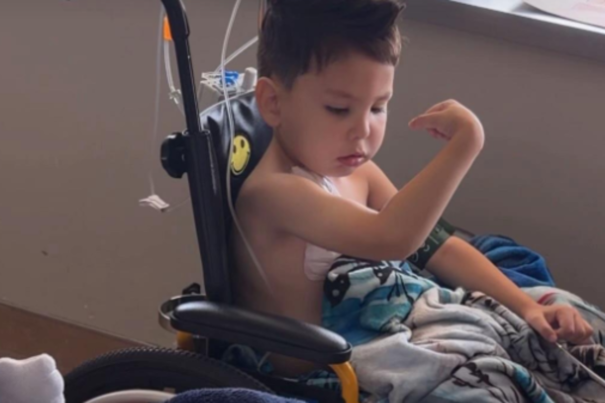 Mom Notices Son Is Unusually Tired, Then Comes Heartbreaking Reality Mom Notices Son Is Unusually Tired, Then Comes Heartbreaking Reality