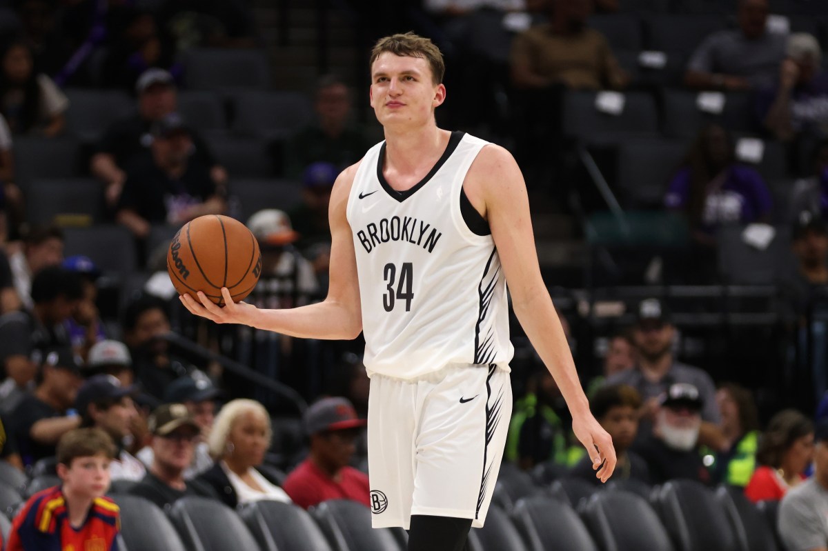 Former Bruin, Nets Rookie Tyler Bilodeau Works Out at UCLA Campus