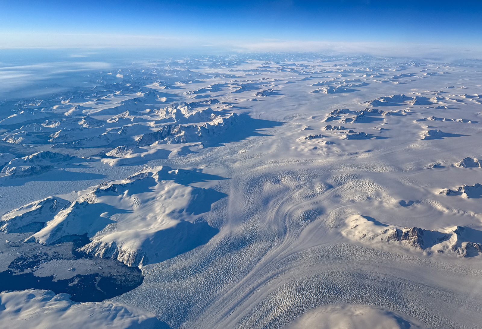 newsweek.com - Hugh Cameron - How Trump allies are linked to controversial Greenland oil drilling plan