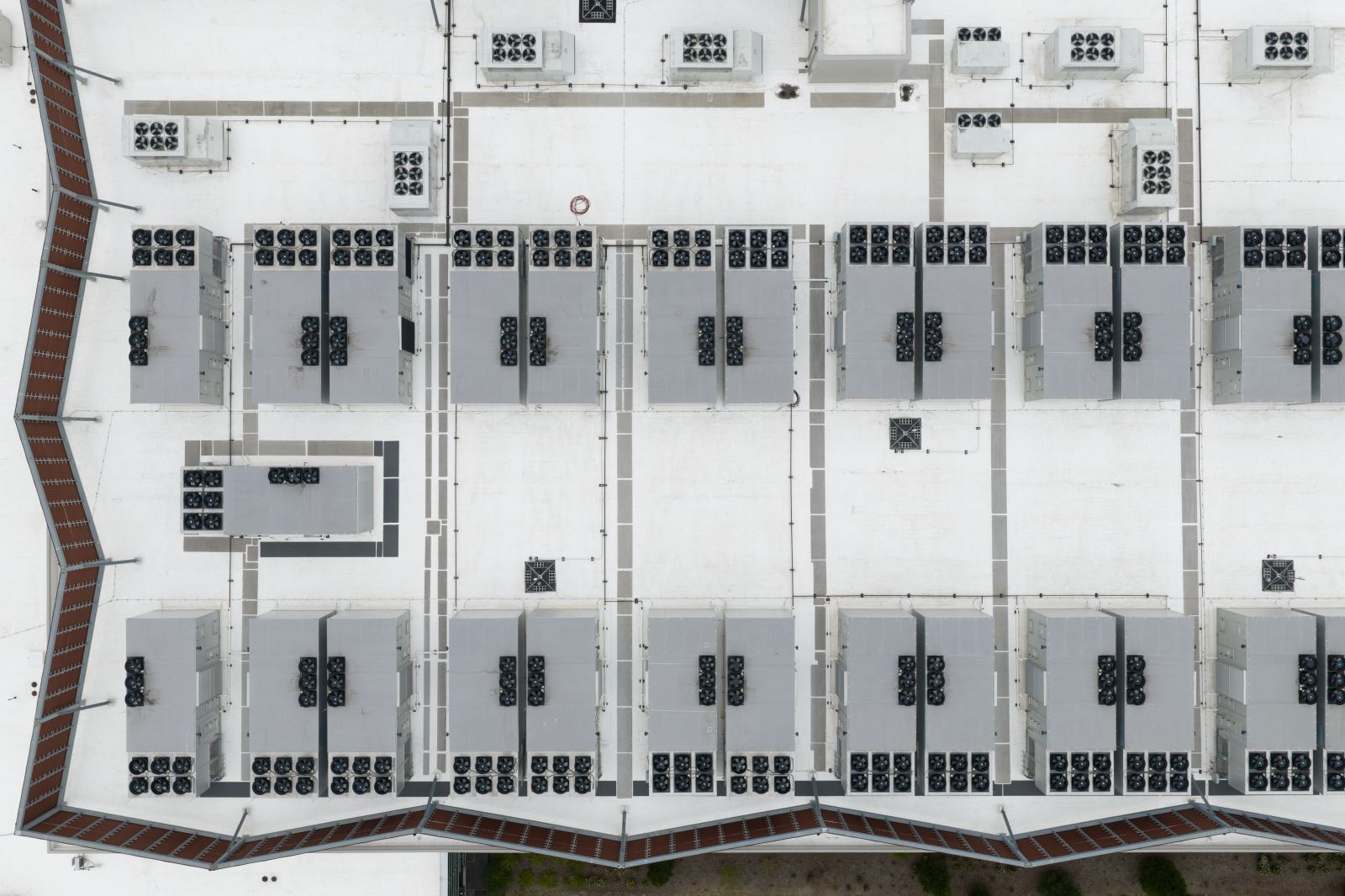 newsweek.com - John Feng - The next target in China's secret war against US data centers
