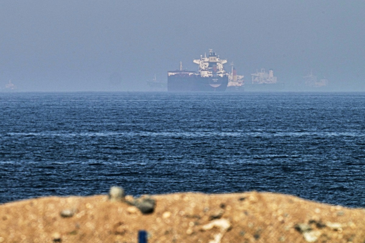 Iran Blasts Trump's Plan to Claim Strait of Hormuz as US Territory