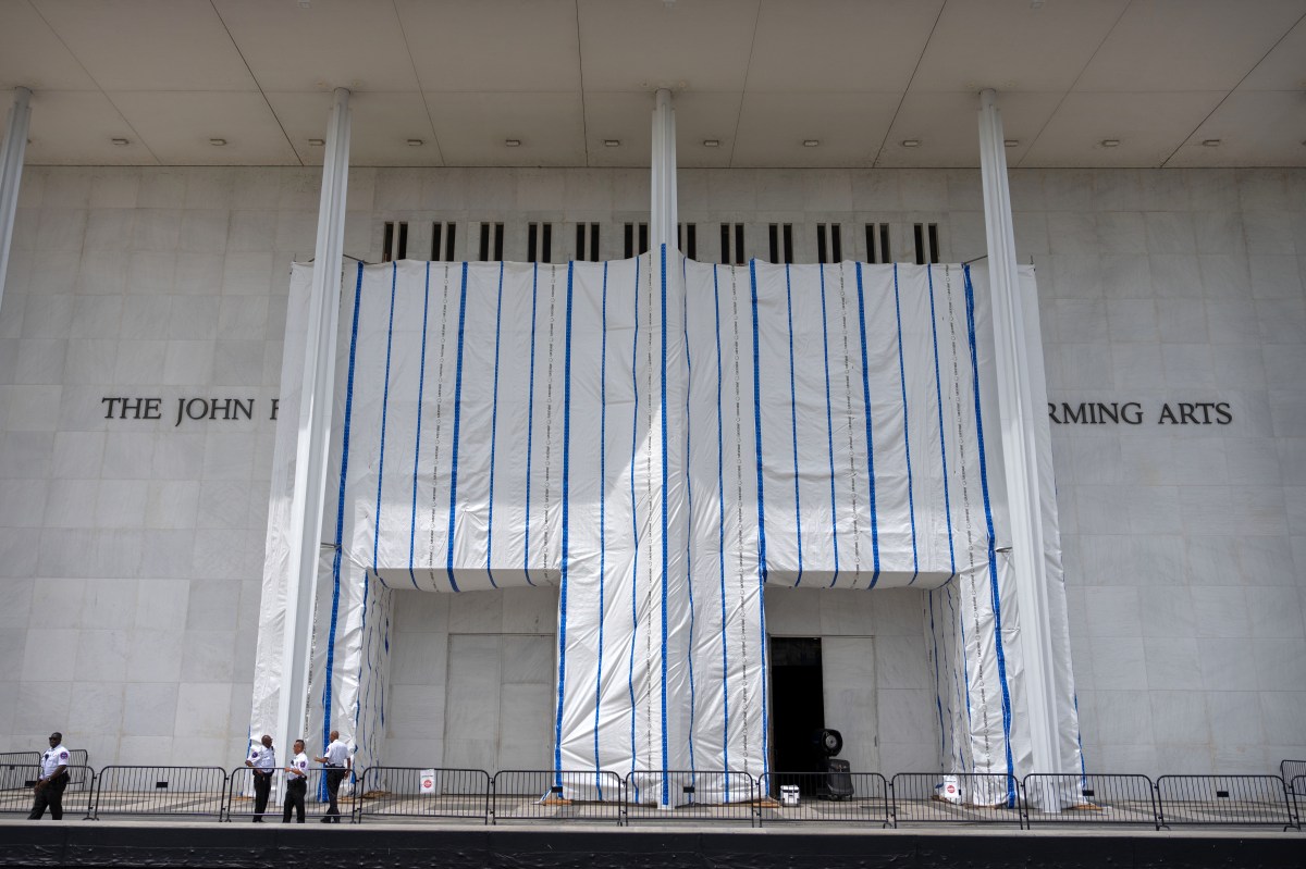 Trump's Name to Stay on Kennedy Center: How Loophole Will Be Challenged