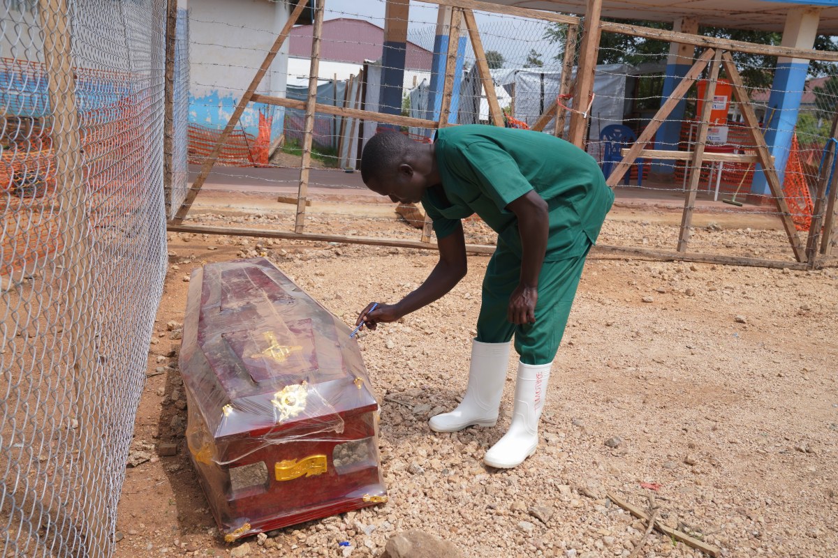 Fast-Growing Ebola Outbreak Kills 2,000—Could It Come to the US?