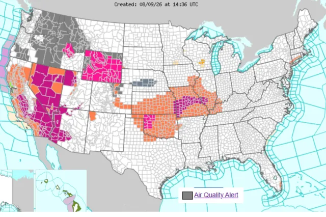 Map showing areas affected by poor air quality due to the Canadian wildfires.