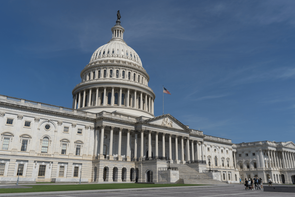 Voters Back Adding 150 New Lawmakers to Congress