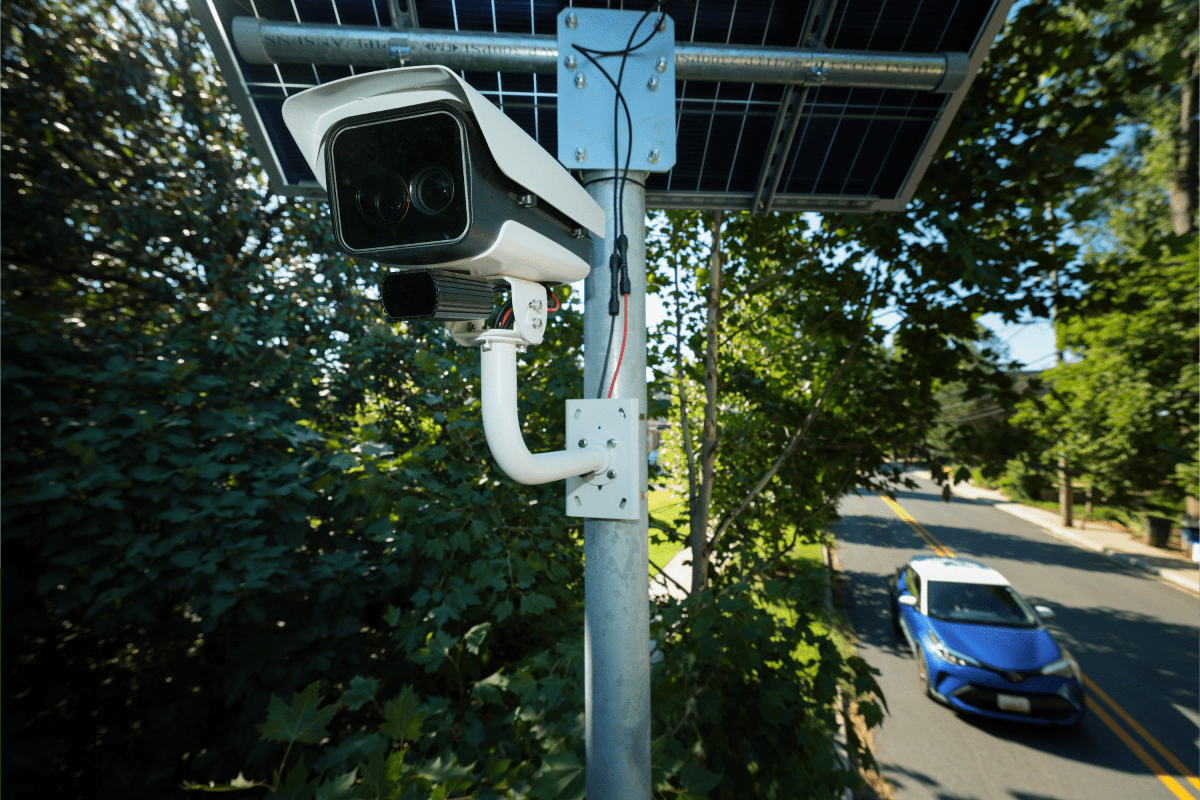 Flock's Major Rivals as Cameras Spark Increasing Backlash