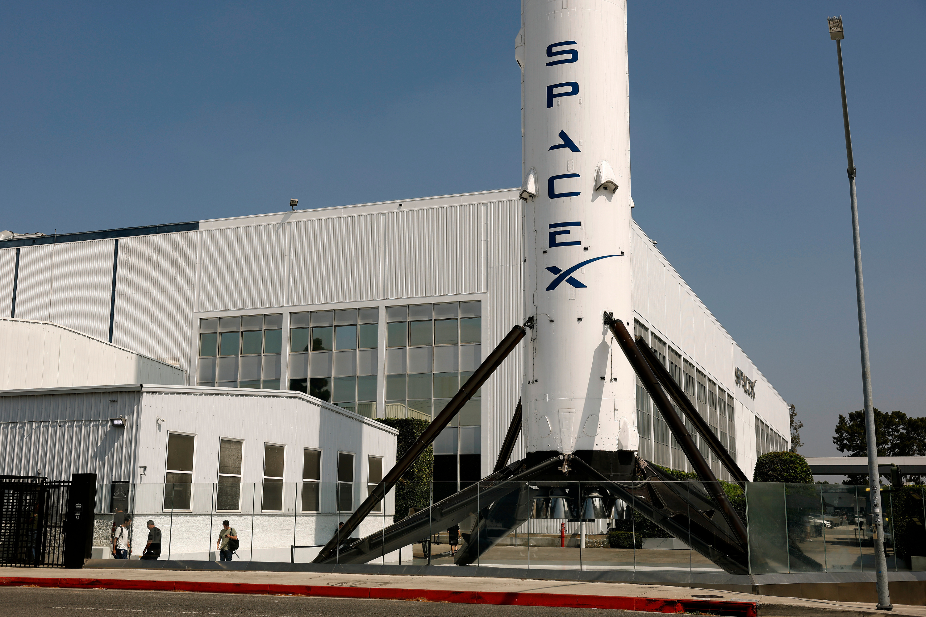 Musk Pledges SpaceX Share For US Children, Australia MP Hit By Car, Paris Protesters Block Off Louvre: The Bulletin, Oct. 19