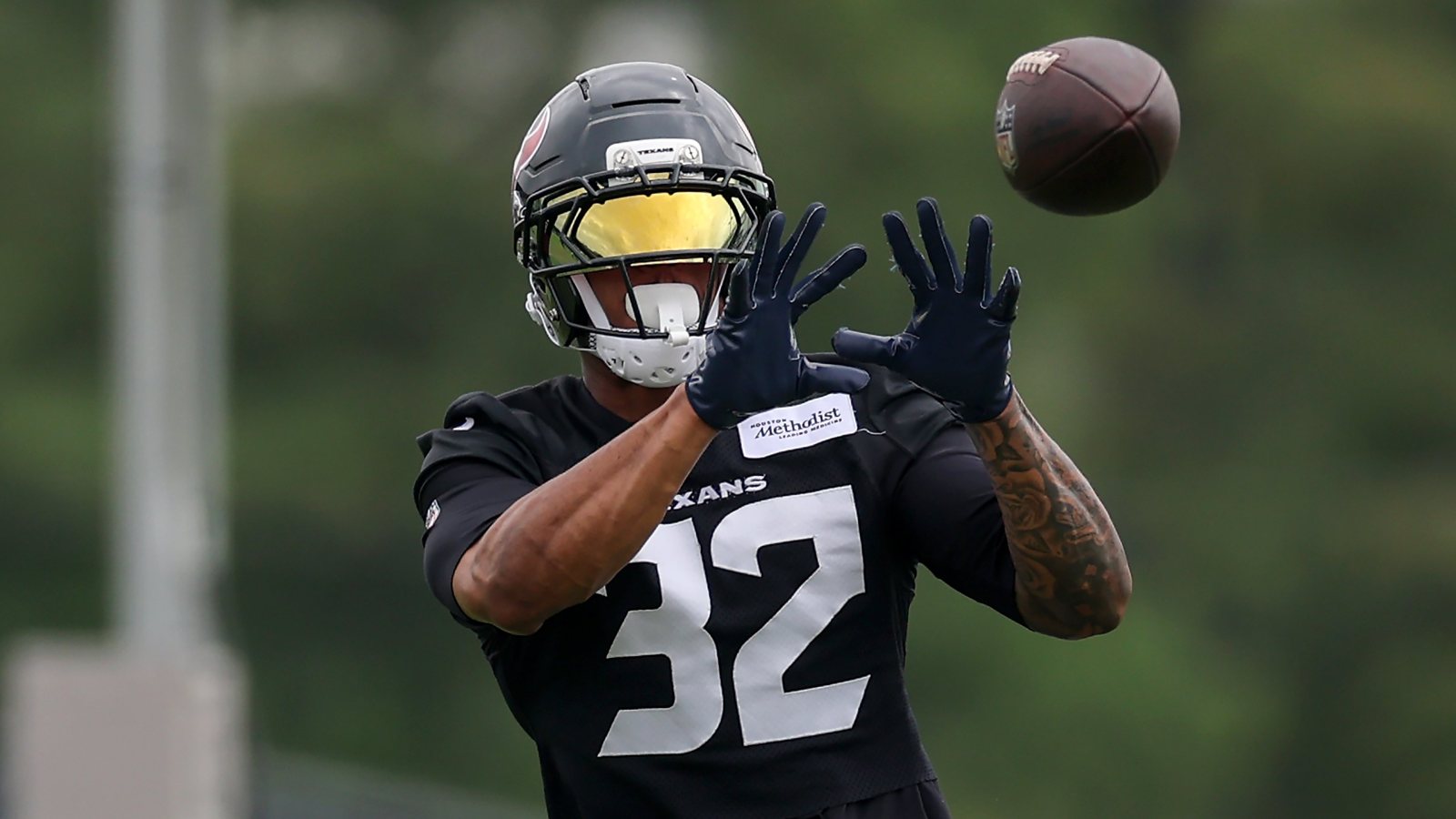 Texans Newcomer Looking to Break Disappointing Mold