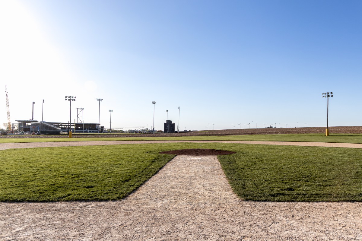 Twins Activate 3-Time All-Star Before 'Field of Dreams' Game