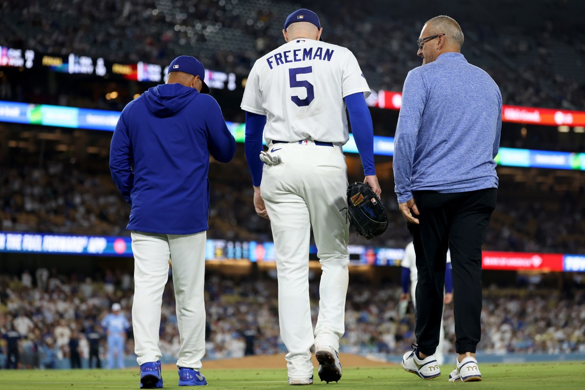 Dodgers Star to Play One Day After Scary Fall