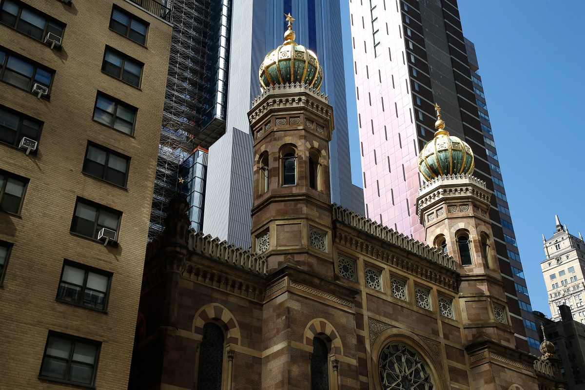 Who Is Larry Montes? Man Charged Over ‘Despicable’ NYC Synagogue Attack