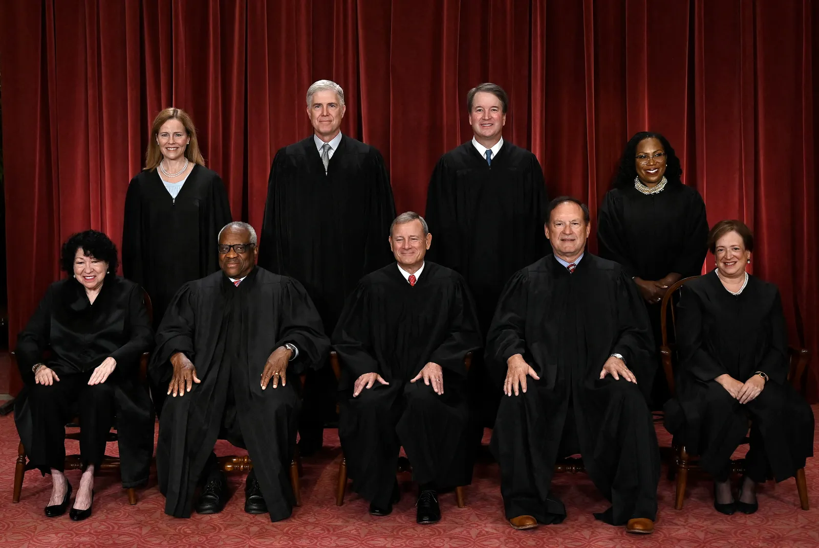  Justice Amy Coney Barrett, Neil Gorsuch, Brett Kavanaugh and Ketanji Brown Jackson.