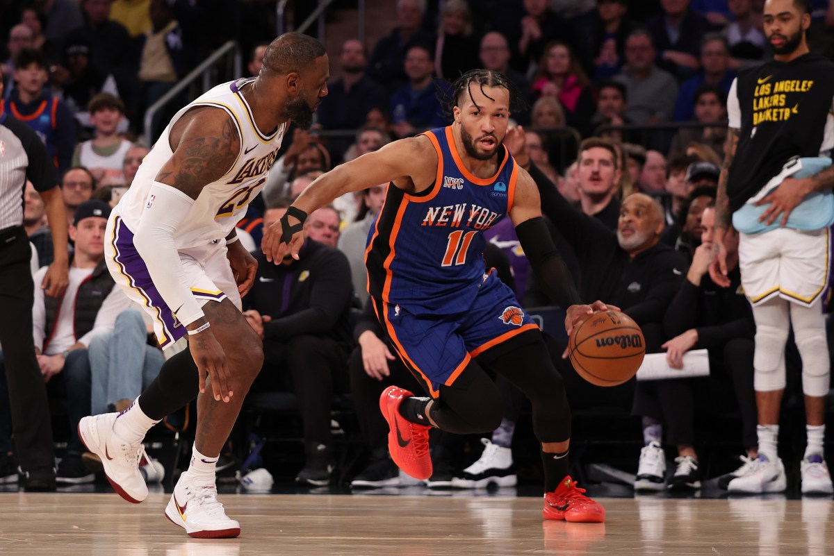 Knicks' Home Opener Featuring LeBron James Has Stunning Ticket Price