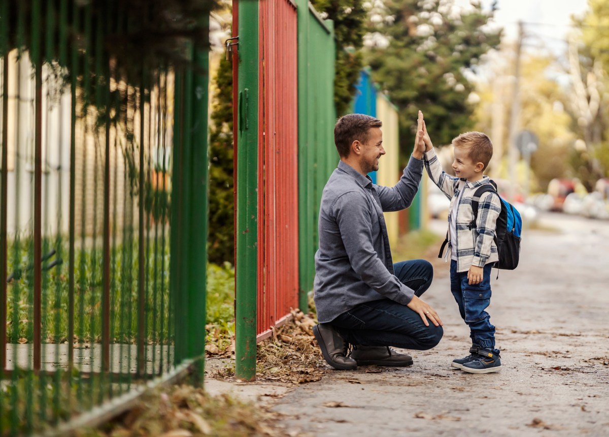 Psychotherapist Reveals 4 Habits That Could Help Raise Resilient Children