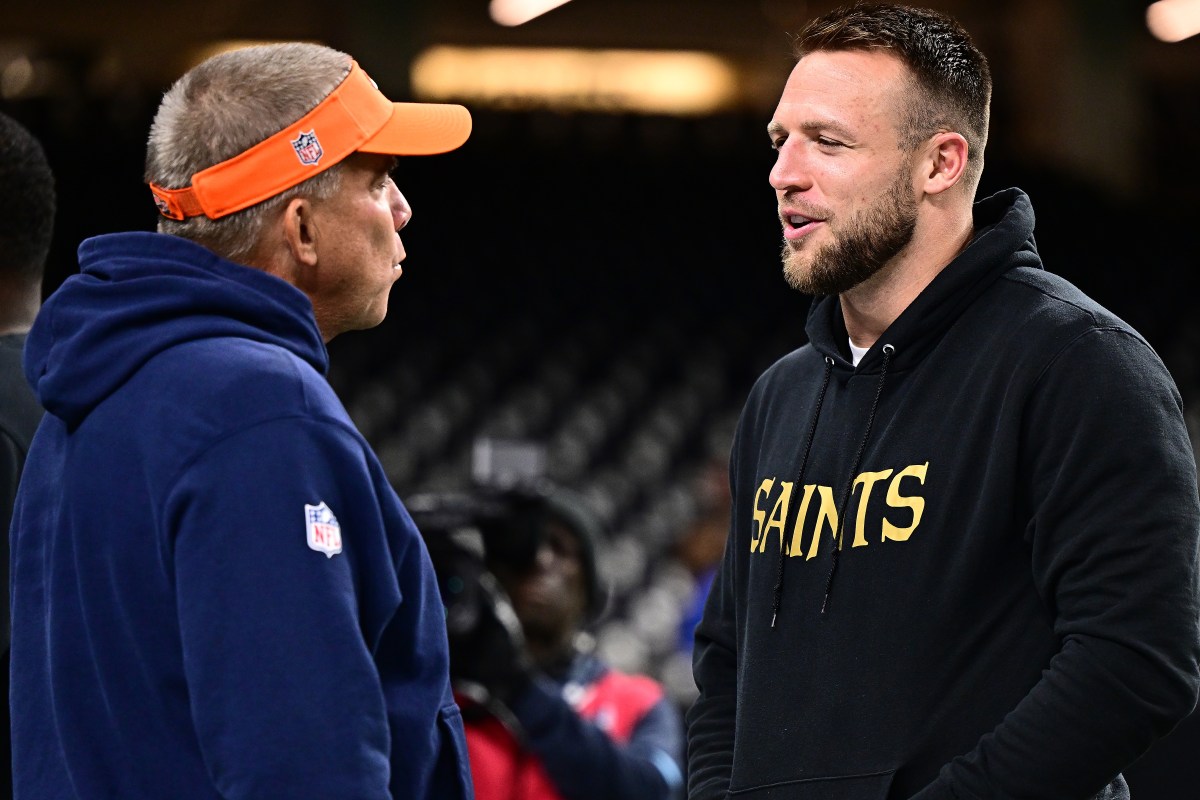 Broncos to 'Explore' Veteran QB With Experience Under Sean Payton