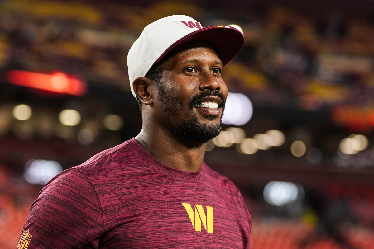 Von Miller Calls Signing With Cowboys 'Dream Within a Dream'