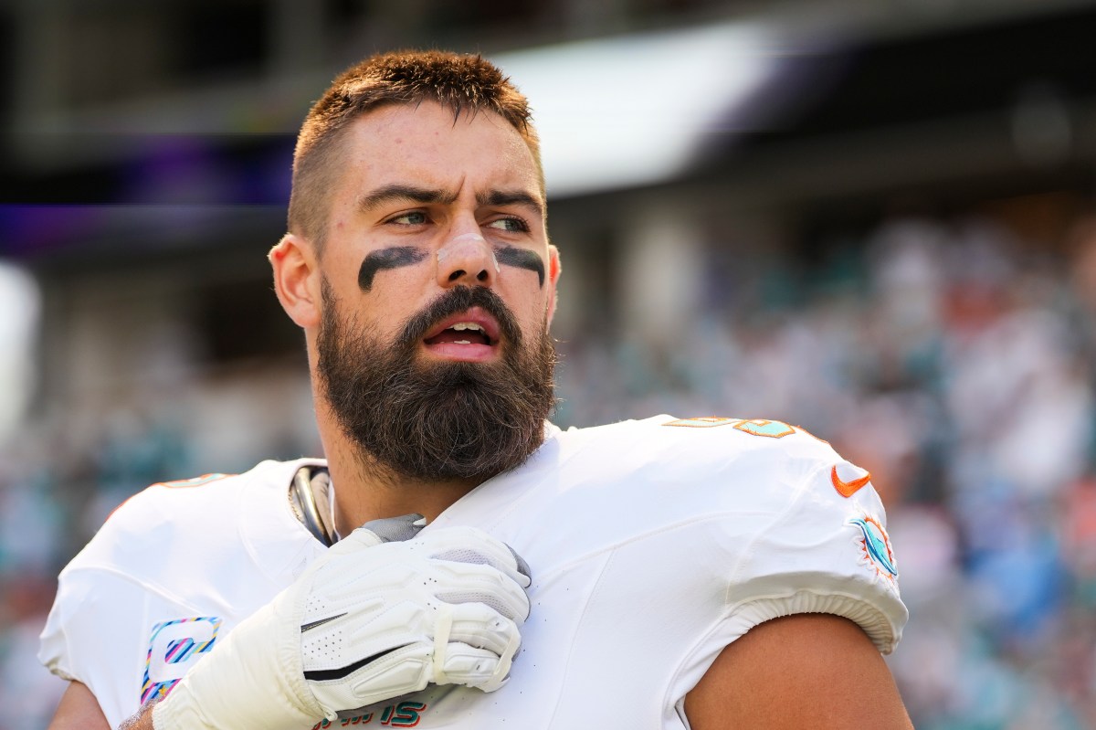Dolphins Lose Star Defender to Unknown Injury 48 Hours Before Preseason Opener