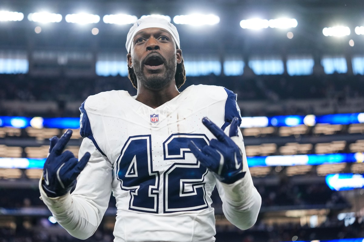 Texans Reunite With Former No 1 Pick to Bolster Terrifying Defense