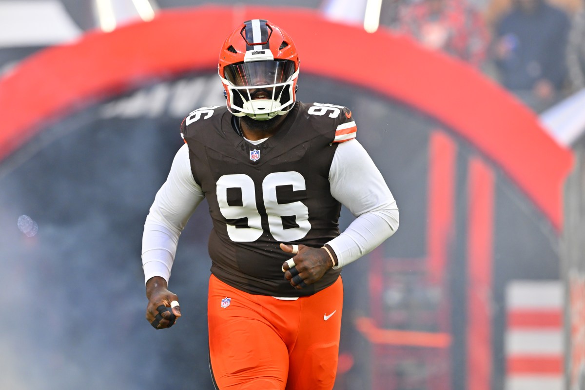 Browns Provide Update on Maliek Collins After Months-Long Absence