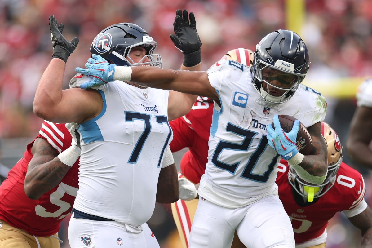 Titans Sign 2023 Draft Pick to Record $100 Million Deal
